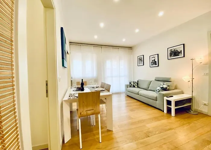 Venezia Ca' Bembo * Μέστρε